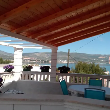 With A Parking Space Slatine, Ciovo - 11799 Trogir